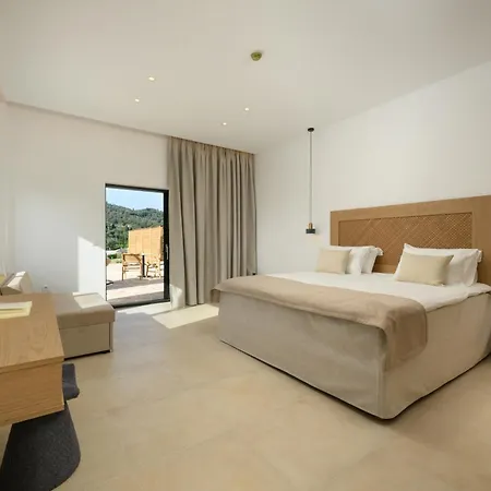 Mega Lithari Corfu Luxury فندق *