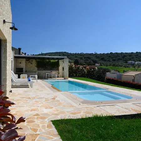 Mega Lithari Corfu Luxury Villa Kavvadades