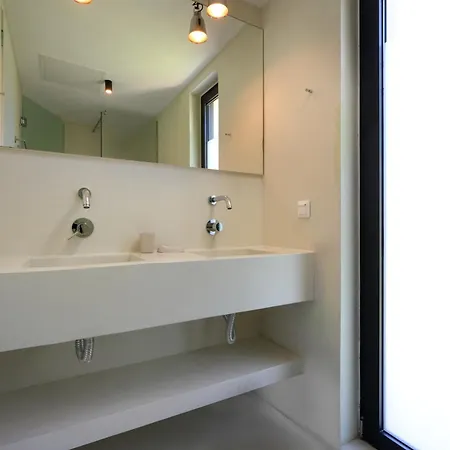 מלון Mega Lithari Corfu Luxury *