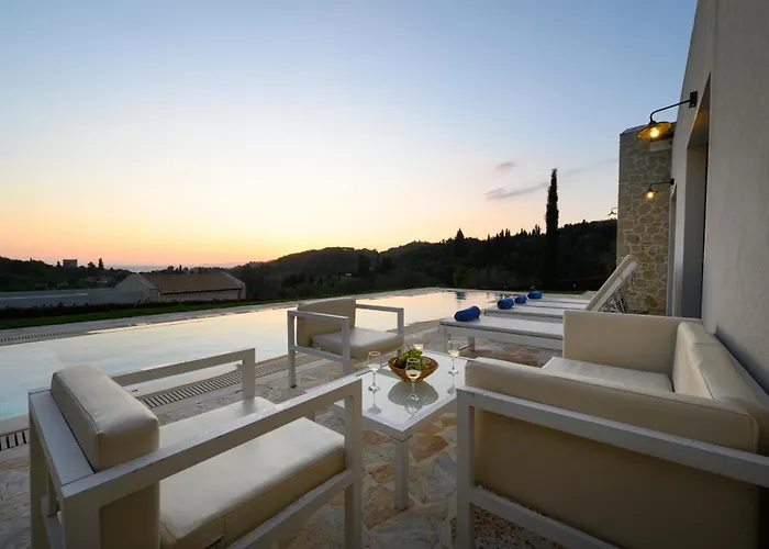 Mega Lithari Corfu Luxury Hotell *