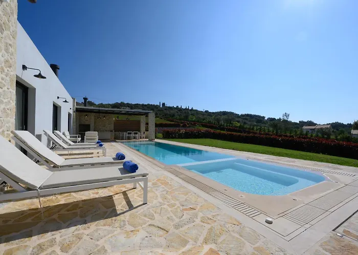 Hotell Mega Lithari Corfu Luxury Kavvadades
