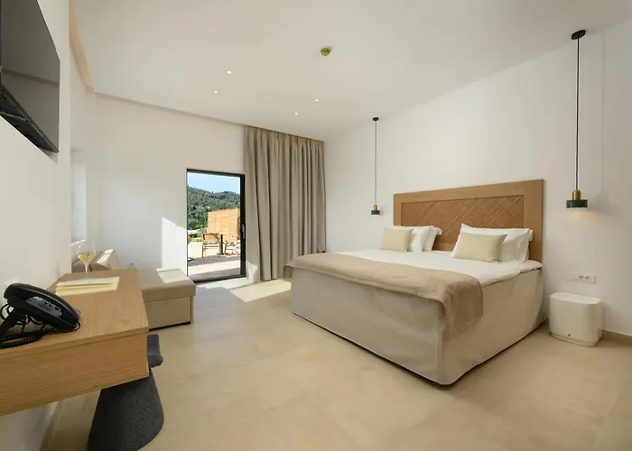 Mega Lithari Corfu Luxury Hotel *